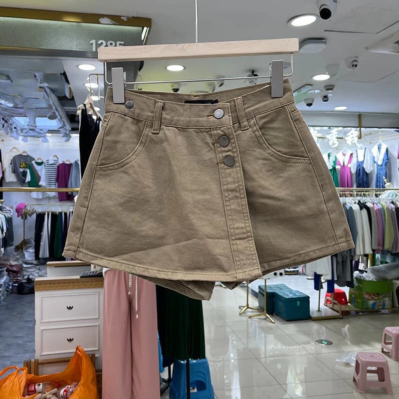 Gonne di jeans a vita alta pantaloni donna 2024 estate nuovo sottile Versatile fibbia di polarizzazione straniera pantaloncini a gamba larga Culottes di moda