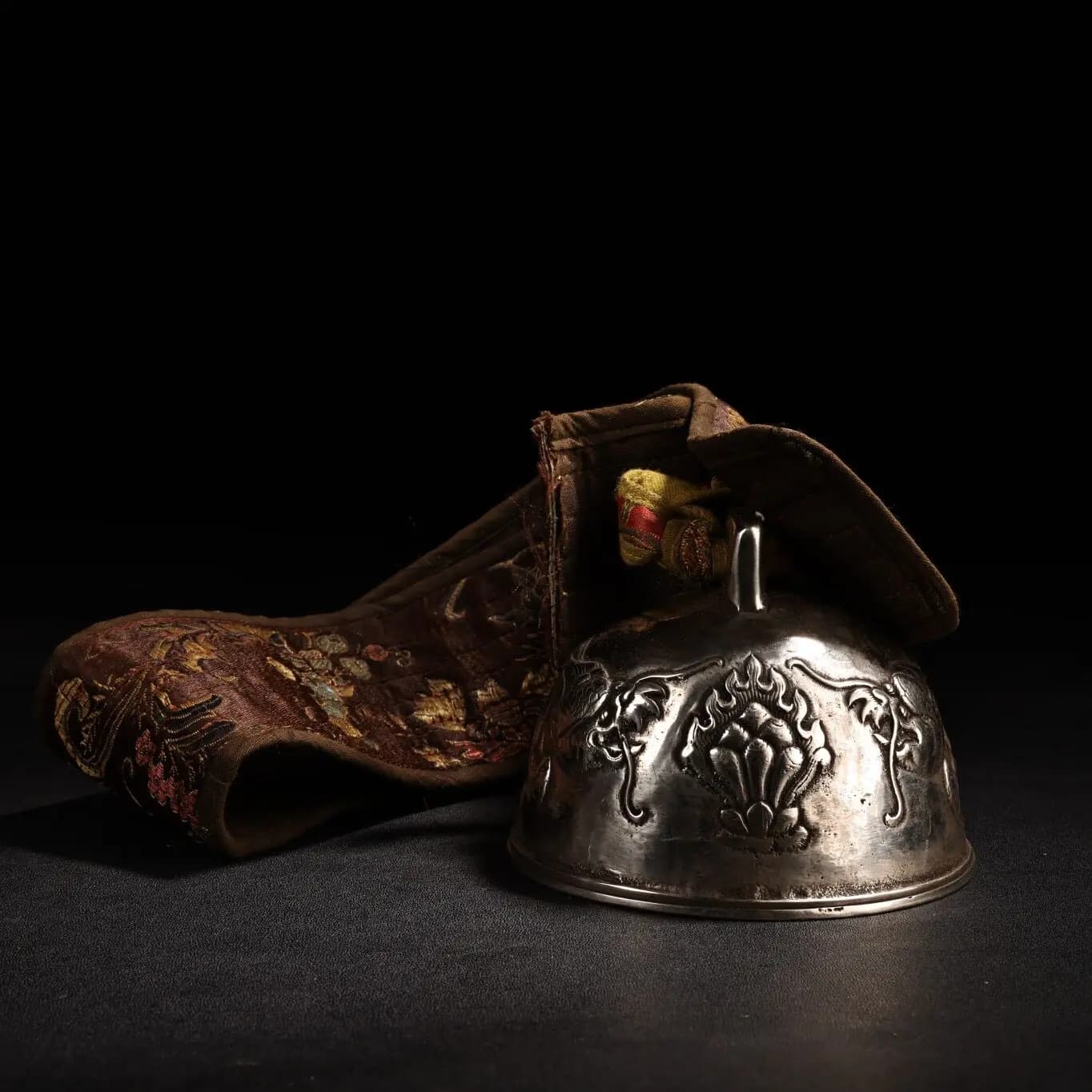 Tibetan Handmade Pure Copper Ringing Bell Vajra Dorje Bell Home Living Room Decor Collectible