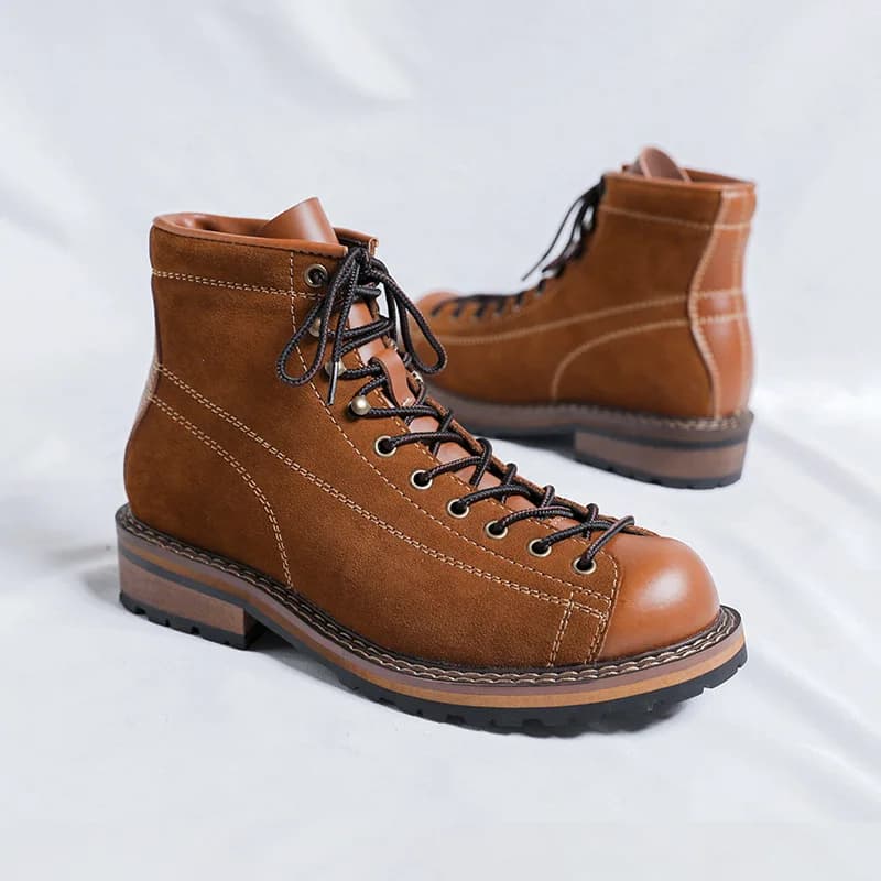 Scarpe da trekking Stivali da passeggio da uomo Stivali da moto alti in pelle bovina con suola spessa britannica Sneakers alla caviglia Scarpe da trekking casual 38-44