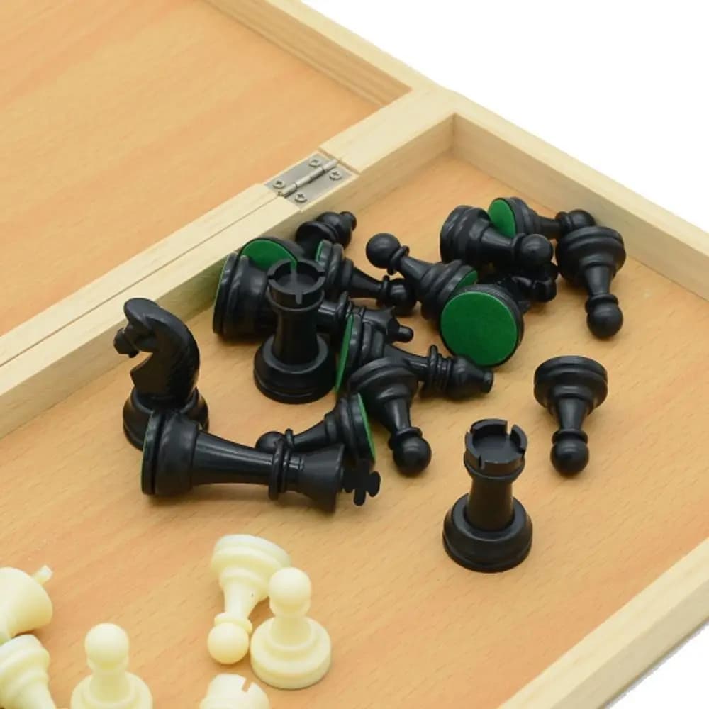 Chessboard Solid Wooden International Chess Magnetic Standard Educational Chess Game Set Improve Intelligence Portable