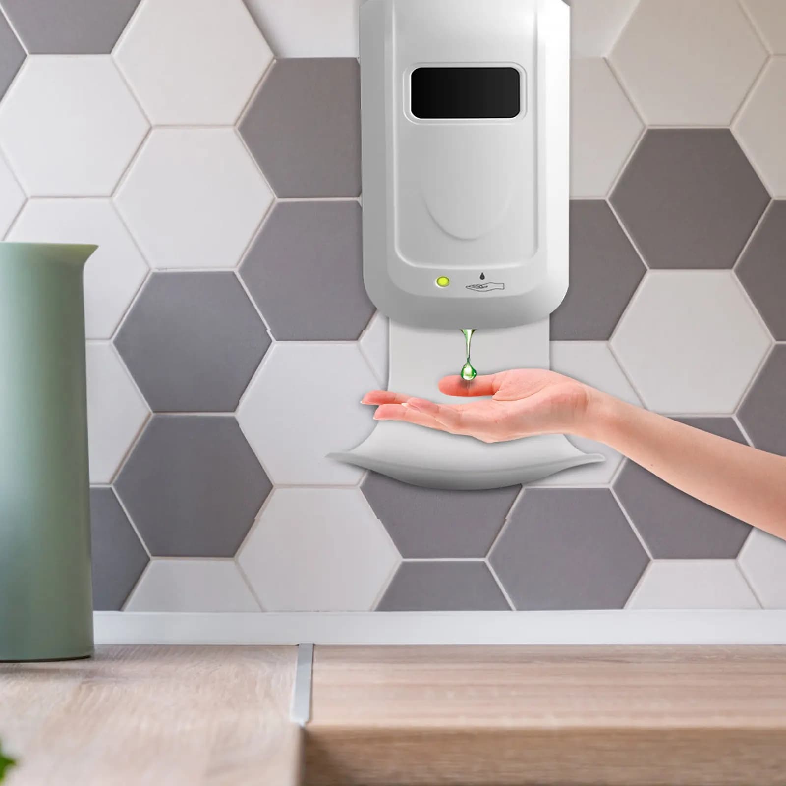 1 Pezzo Dispenser di Sapone con Vassoio Raccogligocce Leggero e Resistente in Plastica, Previene lo Sgocciolamento, Ideale per Bagno, Cucina, Lavanderia