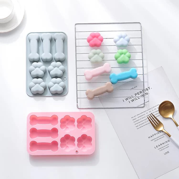 Stampo in silicone da 7 pezzi per zampe e ossa di gatto, stampo per torte di riso, stampo per gesso aromaterapico, stampo per cioccolato epossidico