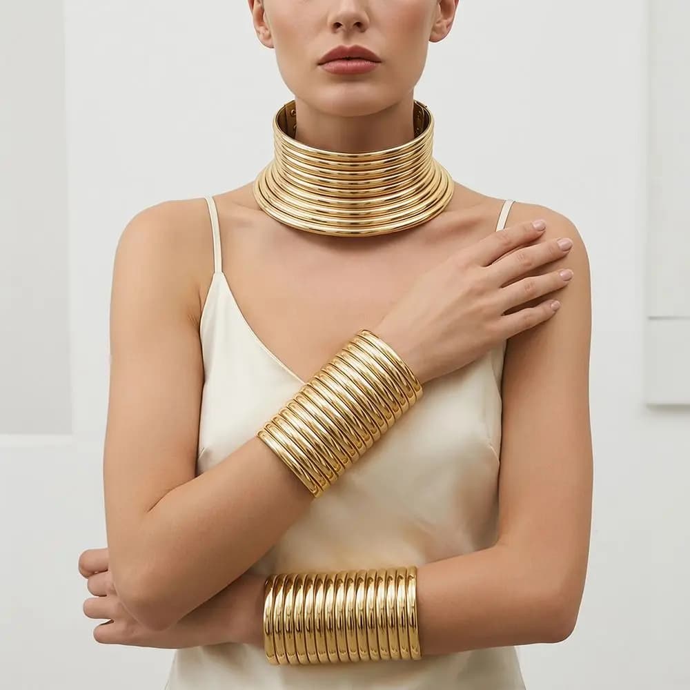 Set di 3 Bracciali e Collari Africani in Oro e Argento, Set di Collane e Bracciali Regolabili in Stile Africano, Collare Esagerato alla Moda in Pelle PU