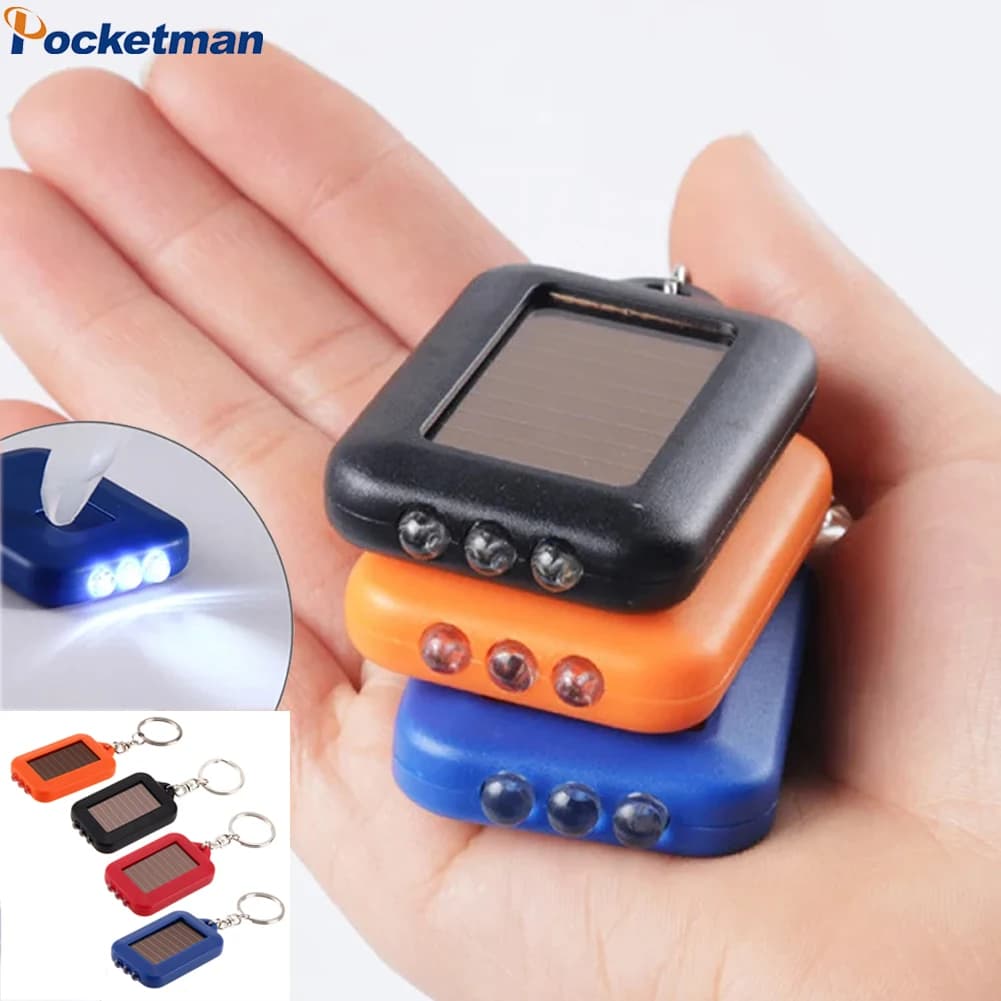 Portachiavi portatile a LED torcia solare Mini piccola luce tascabile autodifesa Mini torcia borsa da trekking all'aperto serratura portachiavi luce