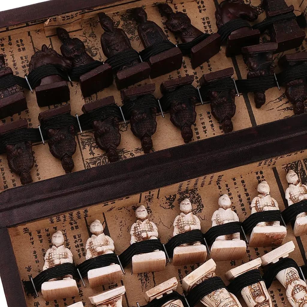 Set di Scacchi Cinesi Pieghevole in Legno e Resina, Gioco da Tavolo Portatile per lo Sviluppo Intellettuale a Casa