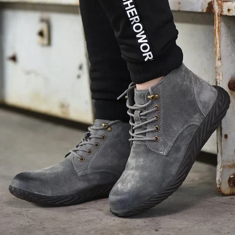 Stivali da Lavoro da Uomo con Punta in Acciaio, Scarpe in Pelle Bovina, Calzature Antiscivolo e Antiperforazione per Esterni, Stivali di Sicurezza Alti Casual