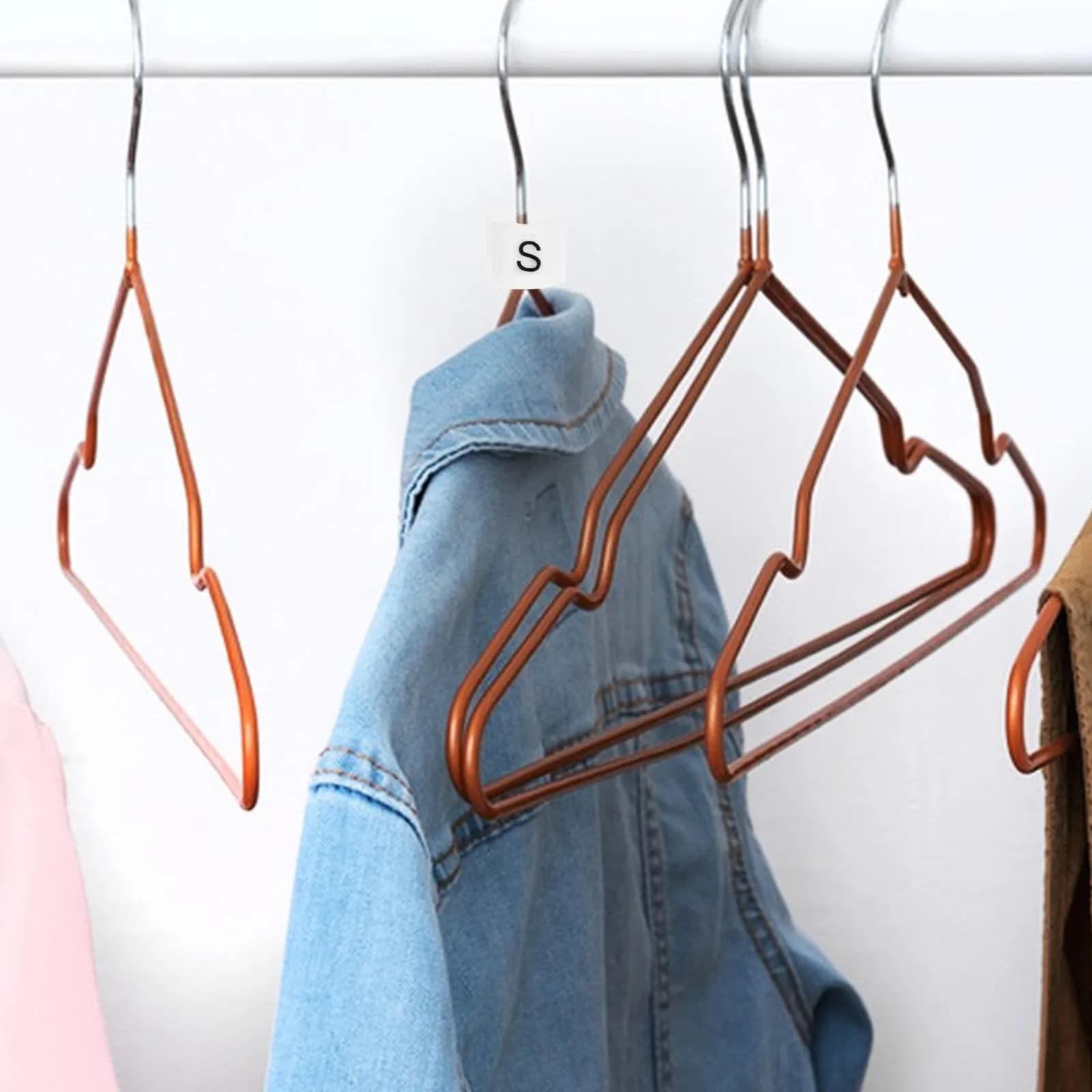 50Pcs Hanger Size Clips White Plastic Clothes Markers Shoe Clip Feature Closet Organization Retail Display Labels