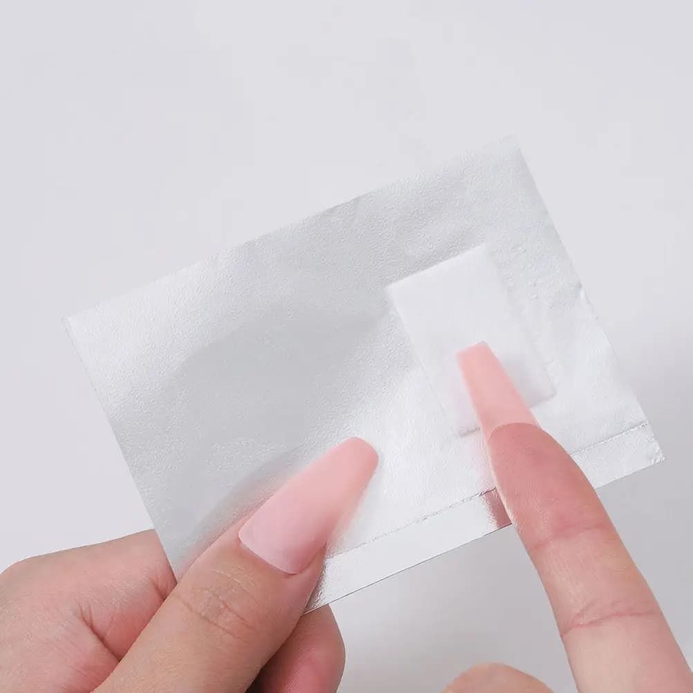 100 Pieces of Aluminium Sheets for Remove Polished with Cotton Dischetti, Delicate Nail Care Tools at Home and Salon