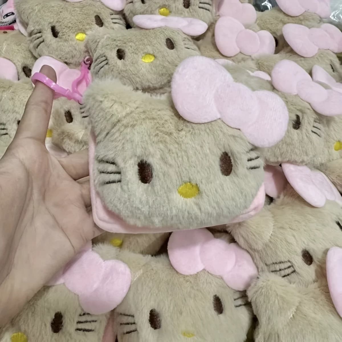 New Laptop Hello Kitty Anime Cartoon, Mini Cartoon Plush Keyring for Shoulder Bag, Gift 2026