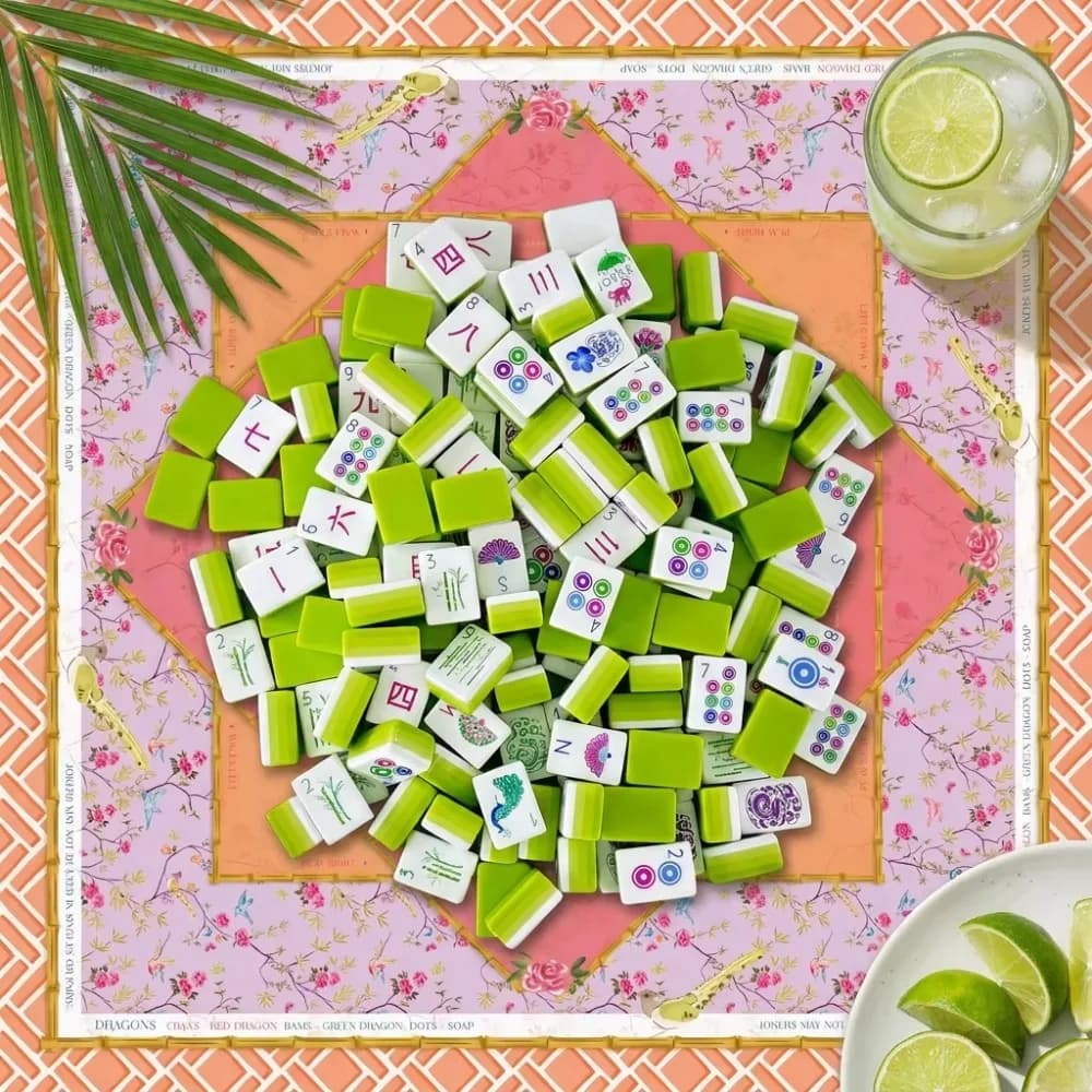 Acrylic 32mm 160 pieces lime green 4-layer engraved luxury American mahjong set pink floral pad for tropical social club party