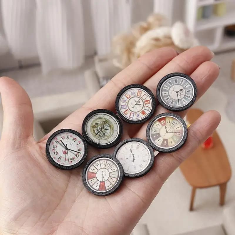 Set di 7 Orologi da Parete in Miniatura 1:12 per Casa delle Bambole, Accessori Decorativi per Soggiorno