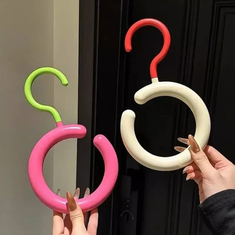 Multi-Function Invisible Design Space-Saving Hat Storage Hanger Premium Plastic Durable Closet Organizer for Home Use Adults