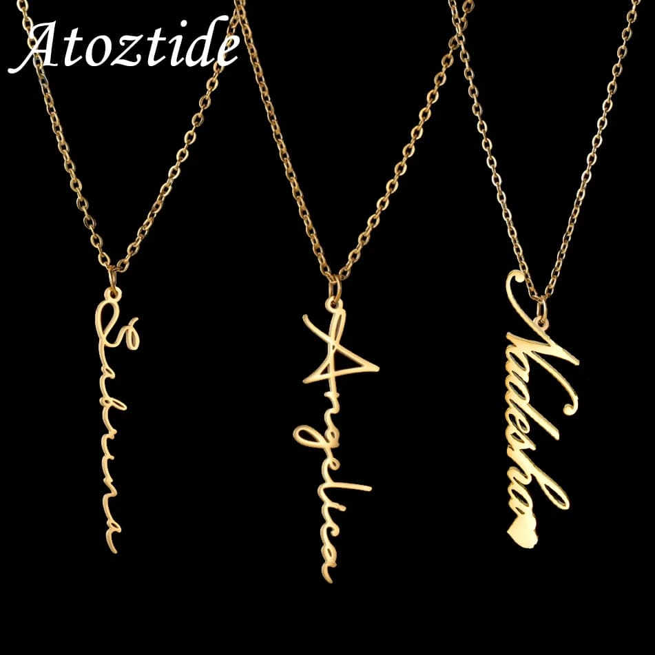 Atoztide Collane con nome personalizzato personalizzato Ciondolo con targhetta con un foro per regalo di gioielli con catena a maglie in acciaio inossidabile da donna