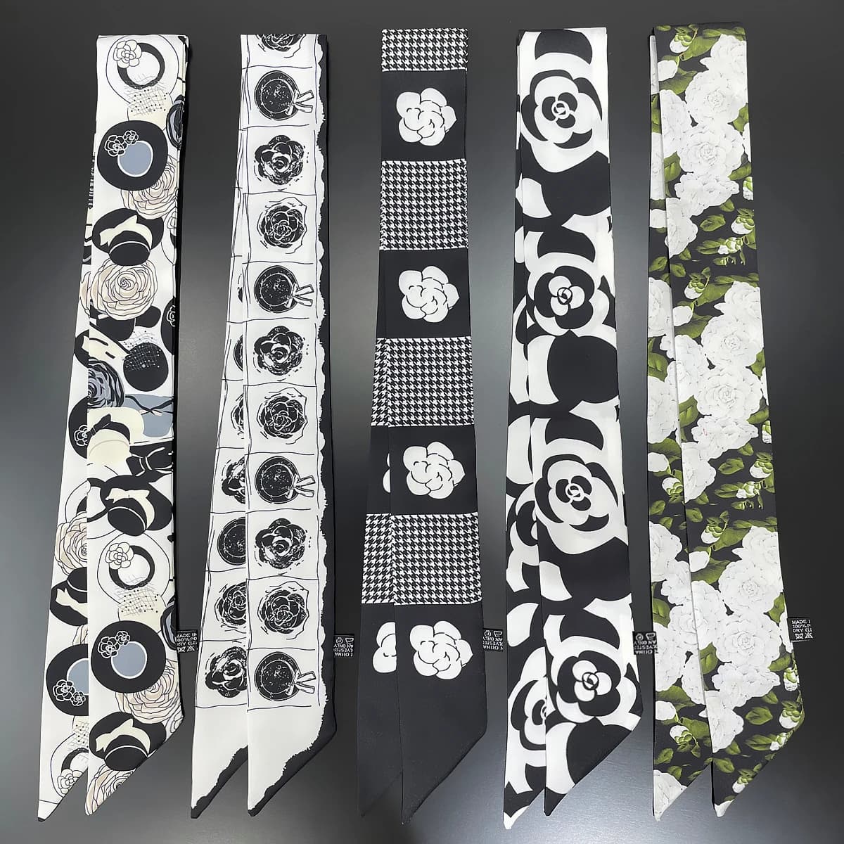 2023 Design Camelia Flower Silk Scarf Brand Women's Luxury Scarf Women's Fleece Bag Scarves Neck Handkerchief Fashion Hair Band