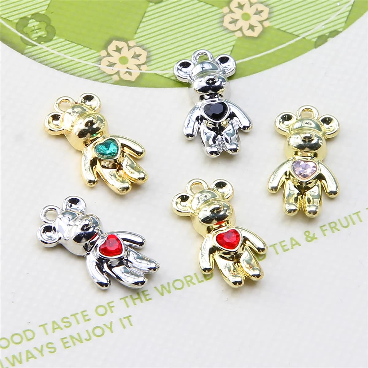 Nanxi Jewelry Store Semplice lega gocciolante color olio strass intarsiato ciondolo orso braccialetto fai da te collana accessori di gioielli