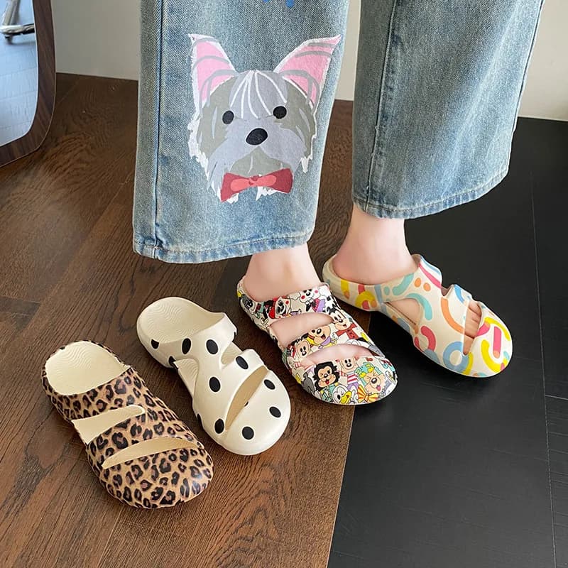 EVA bag head anti-collision slippers women's summer wear outdoor cartoon sandals non-slip beach shoes colored leopard print