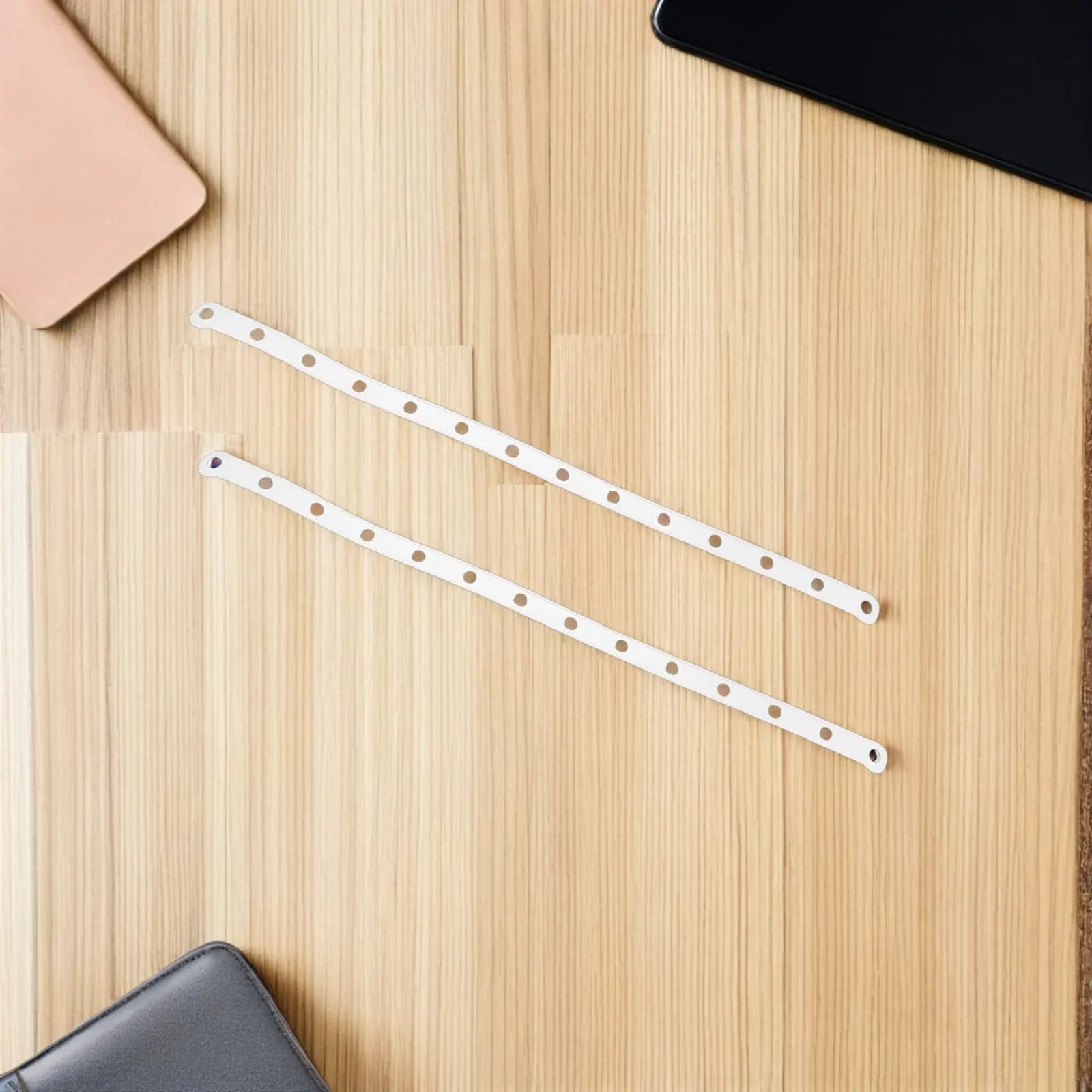 30Pcs Plastic Hanger Connecting Strips Clothes Rack Display Strips Space Saving Clips for Retail Store Closet Coat Hanger Strip