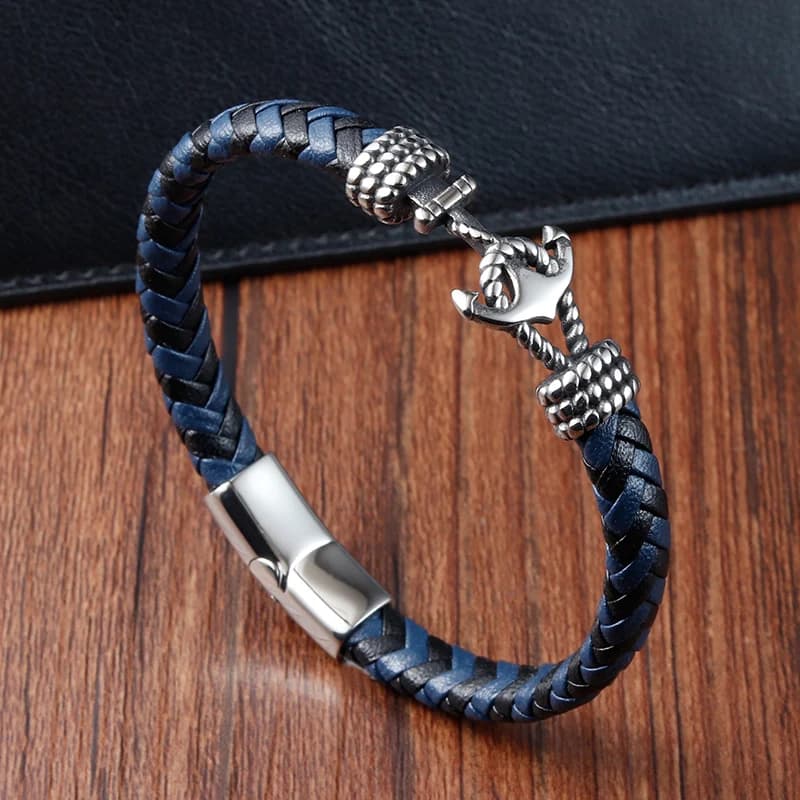 Bracciale da uomo in pelle da donna in acciaio inossidabile dorato gioielli fatti a mano accessori moda braccialetti in corda all'ingrosso per regali