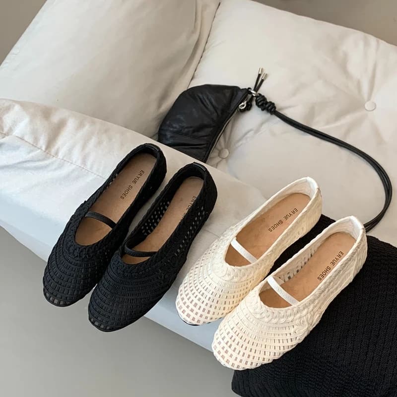 Summer Hollow Weave Mesh Women Loafers Fashion Round Toe Slip On Female Beach Casual Shoes Flat Sandals Zapatos De Mujer