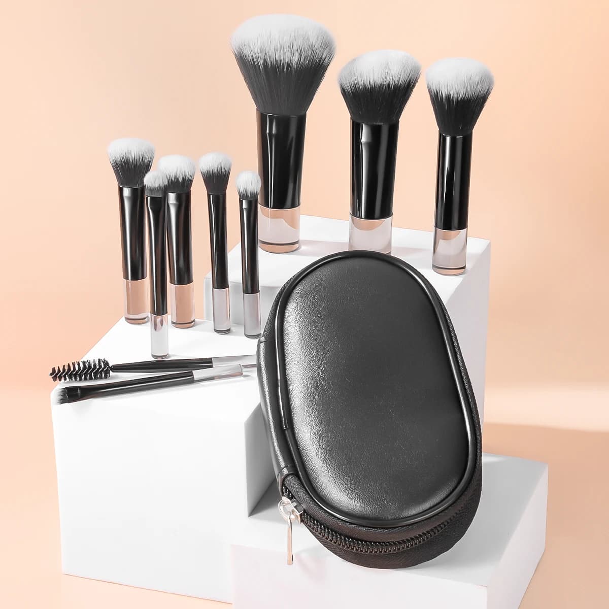 Set di pennelli per trucco da 10 pezzi, mini pennello in plastica con borsa Pennello per trucco multifunzionale a casa o Pennello in movimento Strumento per trucco professionale
