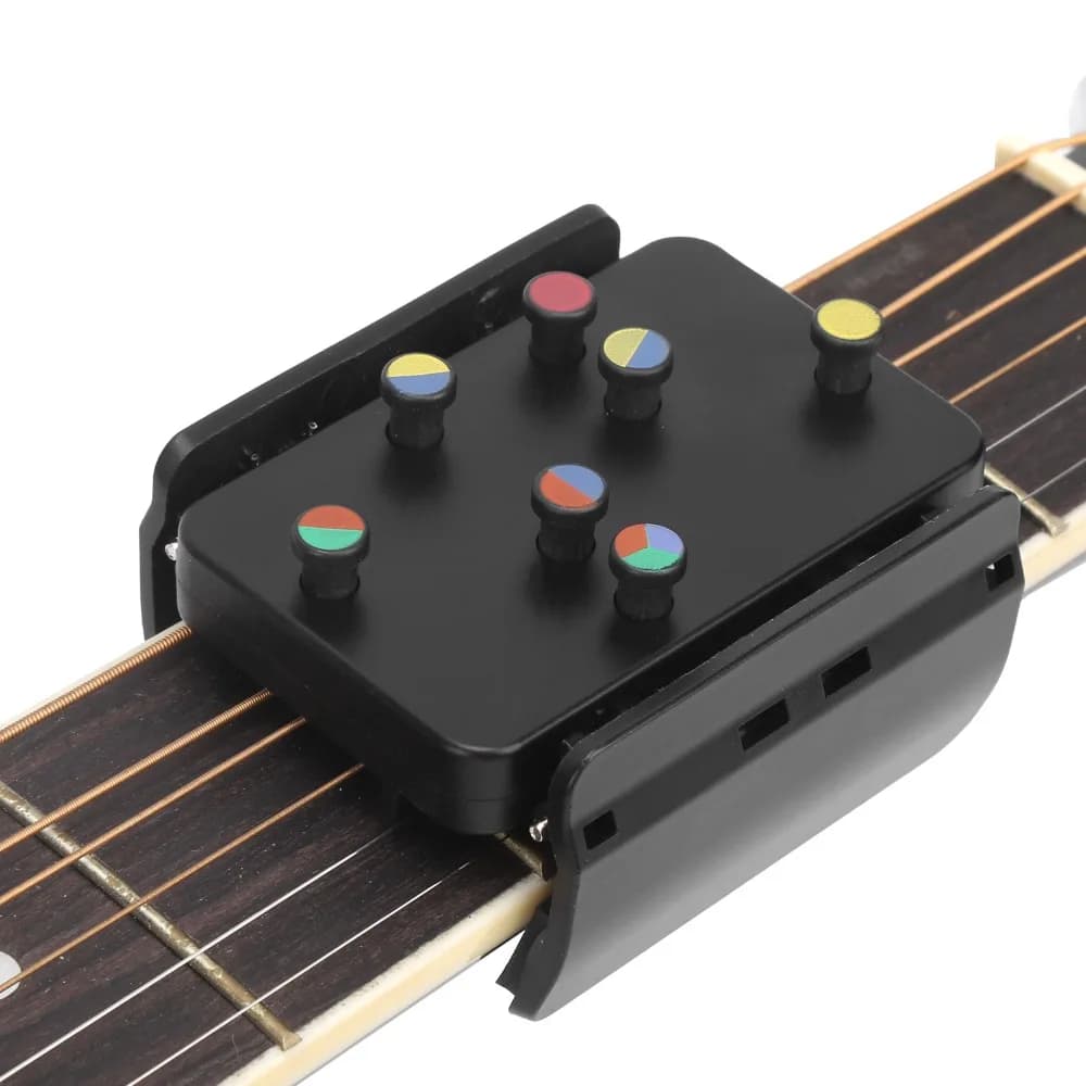 Nero ​ ​ Aiuto per ukulele ​ Attacco per ukulele ​ ​ Assistente alla pratica ​ Allenatore di accordi ​ ​ Strumenti di apprendimento assistiti dagli accordi ​