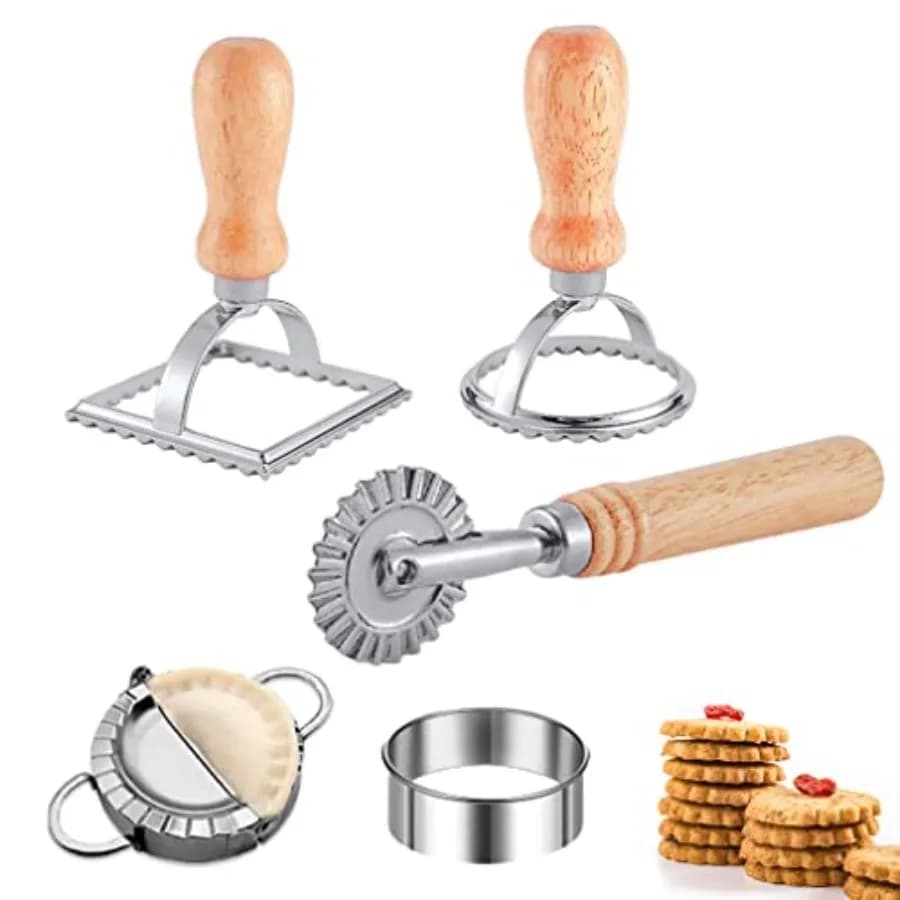 Ravioli Pasta Cutter Wheel Set of 5 Ravioli Makers with Roller Ravioli Stamp Cutter Set with Wooden Handle Pasta Press Wheel Pa