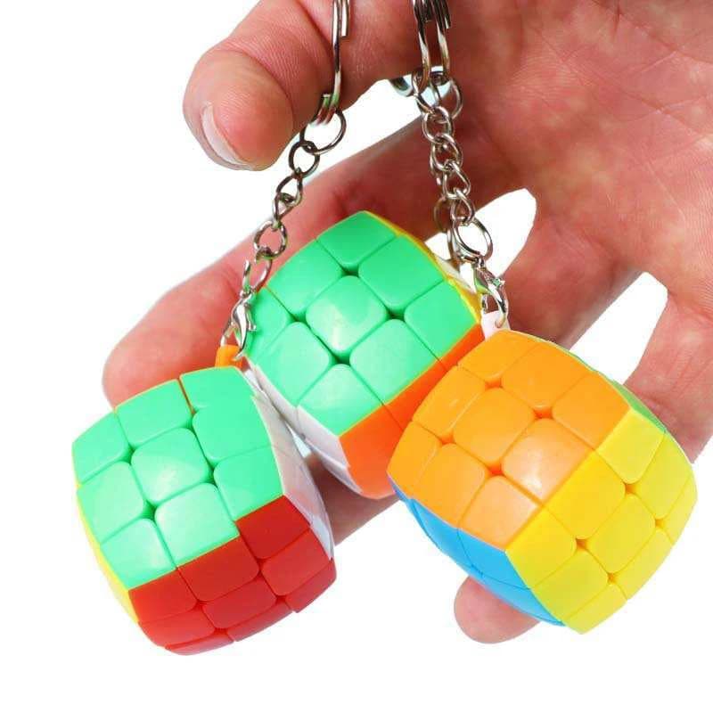 Educational Puzzle Toys Mini Cube Keychain 3x3x3 IQ Test Brain Teasers for Teenager And Adults Party Favors Novelty Gifts