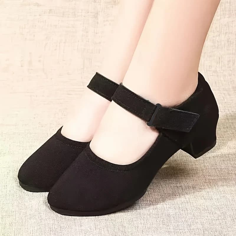Women's square dance shoes with medium heel and soft sole for mom to dance in all seasons; cloth shoes
