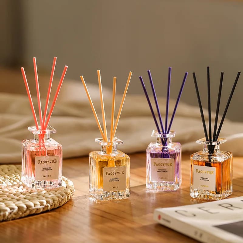 50ml Flameless Cane Diffuser Aromatherapy Essential Oil Lavender Eaglewood Perfume Oil Deodorant for environments Home Room Decoration