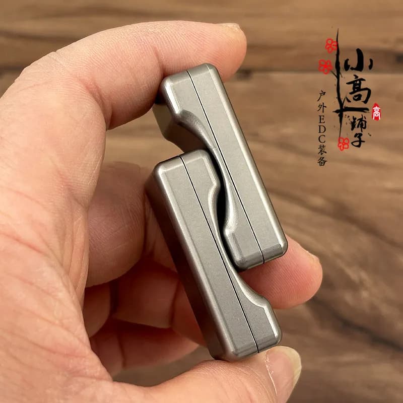 Fidget Spinner Magnetico in Lega di Titanio, Giocattolo Portatile EDC, Antistress con Rotazione e Capriola, Giocattolo Antiansia