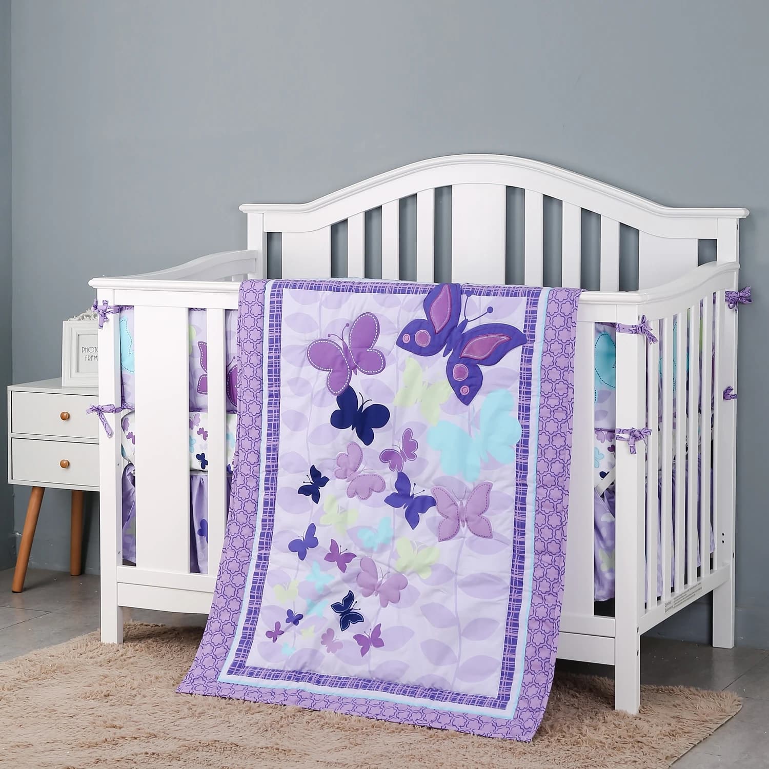 Set biancheria da letto per culla da 7 pezzi per ragazza Set culla per dimensioni standard con farfalla viola acquerello (signolo per culla con paraurti, gonna per culla)