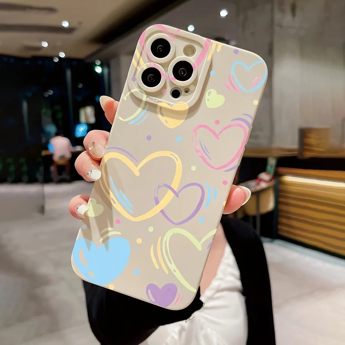White Color Heart Pattern Phone Case for iPhone 15 Pro Max/14 Plus/13 Pro Max/12/11/7/7 Plus/XR/XS Max