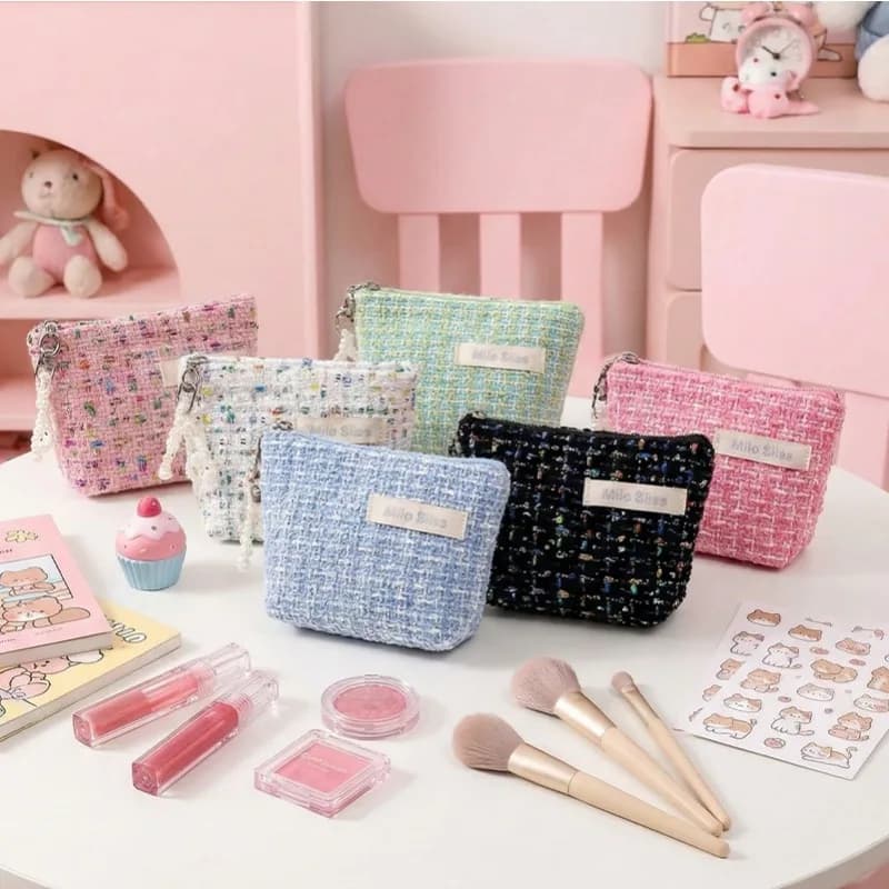 Borsetta da Viaggio Kawaii per Cosmetici da Donna, Mini Pochette Portatile per Rossetto e Auricolari, Grazioso Portafoglio Contenitore per Studentesse