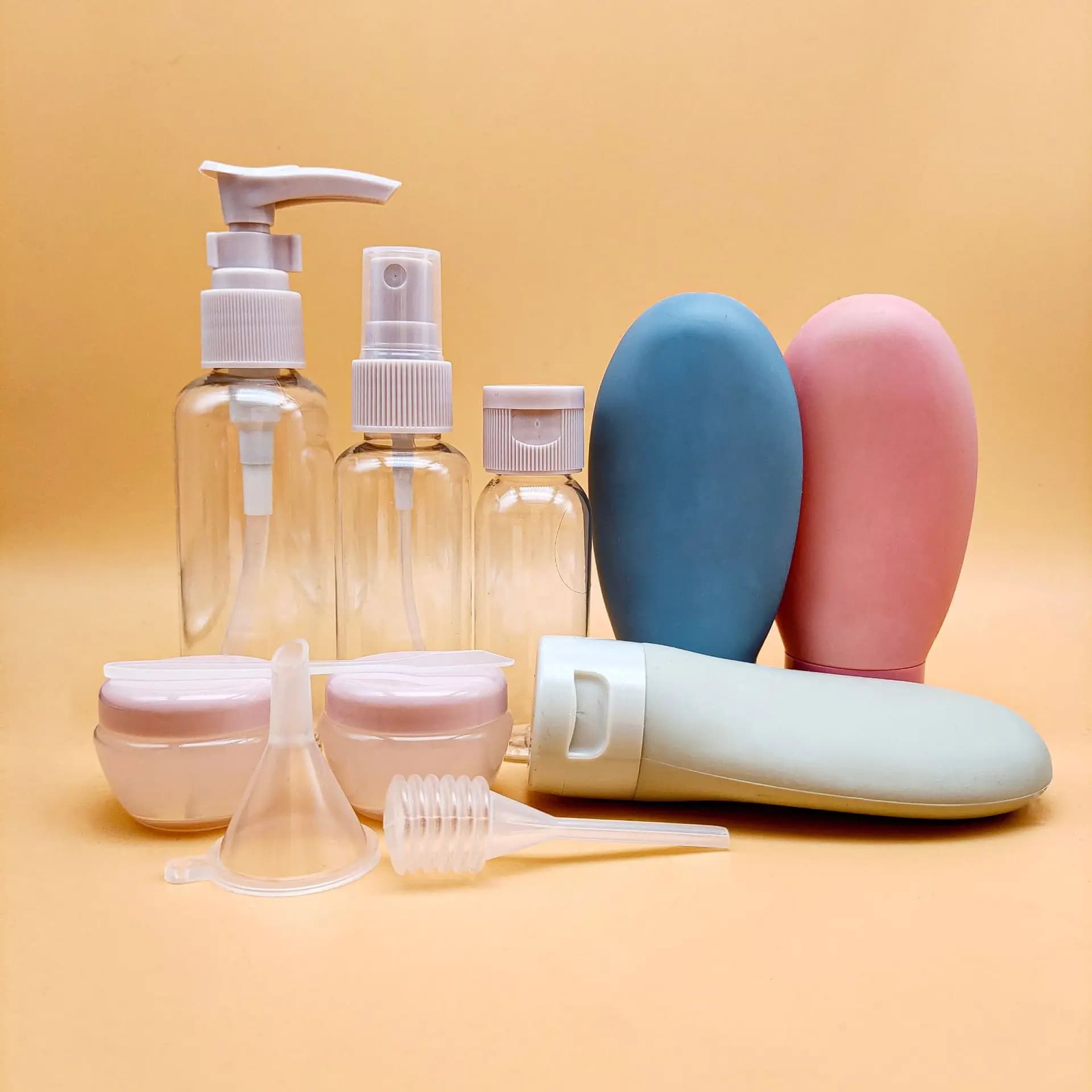 Set di Contenitori Liquidi da Viaggio Portatili, Flaconi Ricaricabili per Profumo, Spray, Lozione, Shampoo, Tubi per Doccia, Ricarica Cosmetici