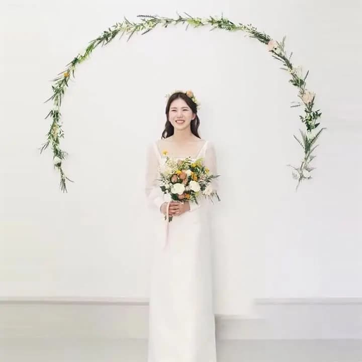 Abito da sposa Ele mat Light 2026 Nuovo Stile Ultra Soffice su Misura in Seta Satinata Lunghezza al Pavimento per Servizi Fotografici in Foresta e Viaggi