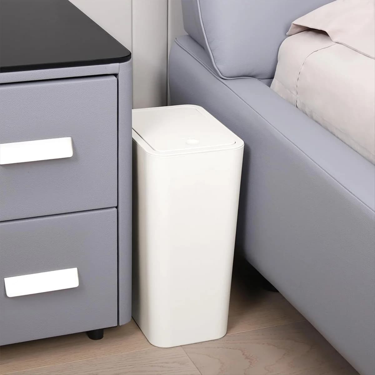 Bathroom pad with lid, thin pattumiera, small waste bin A