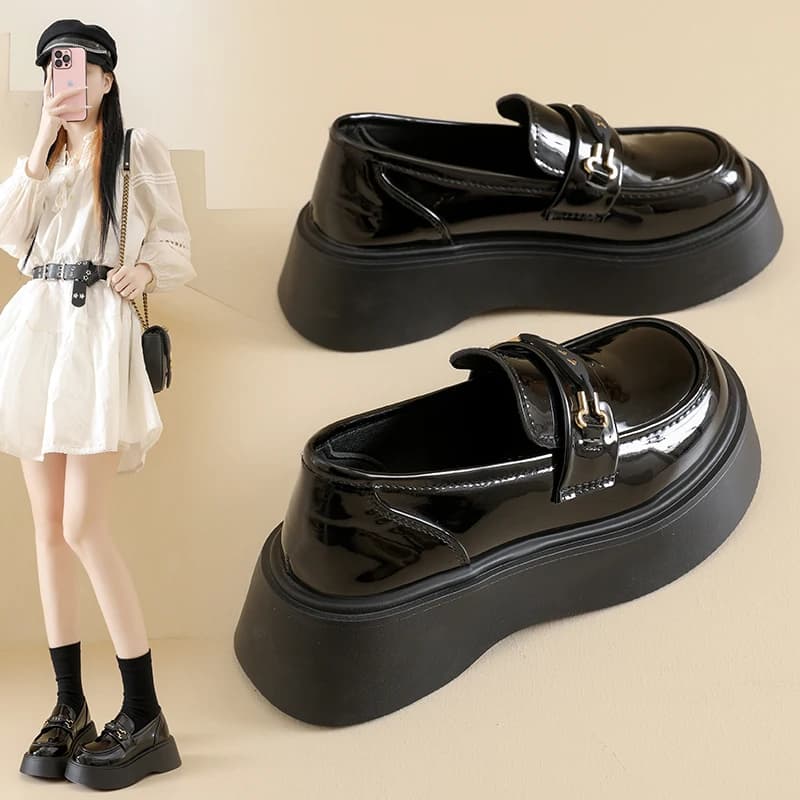 Moccasins, British style leather shoes with thick sole, women shoes, L101