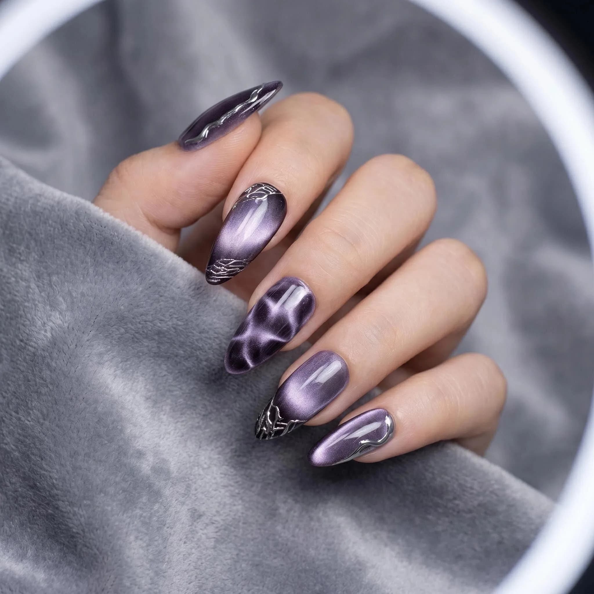 10 pz/busta Unghie Finte Minimaliste Bianche French Cyber Chrome Viola Premium Fatte a Mano Press-On a Mandorla Rimovibili Riutilizzabili