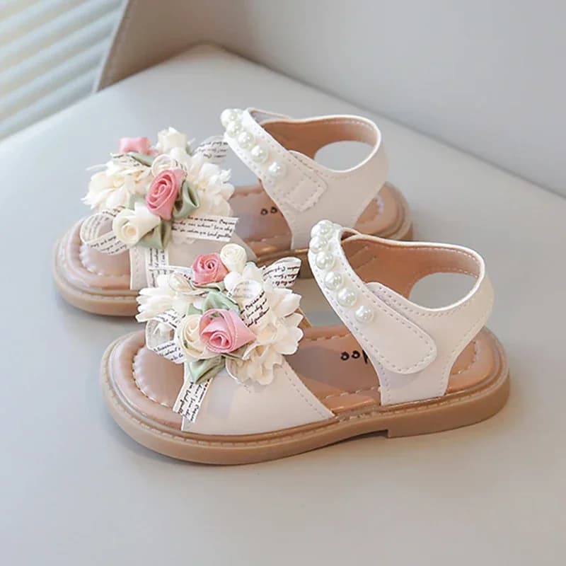 2025 Trendy Fashion Summer Princess Sandals for Girls Korean Style Flower Girl Sandals Summer Shoes for Girls Fashion Footwear