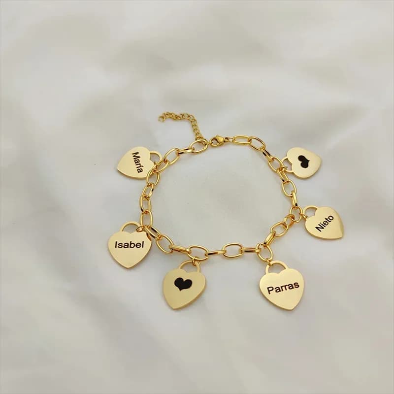 Bracciale con nome personalizzato personalizzato Bracciale con incisione a cuore in acciaio inossidabile Nome della famiglia Gioielli da donna Regalo per la festa della mamma Fai da te