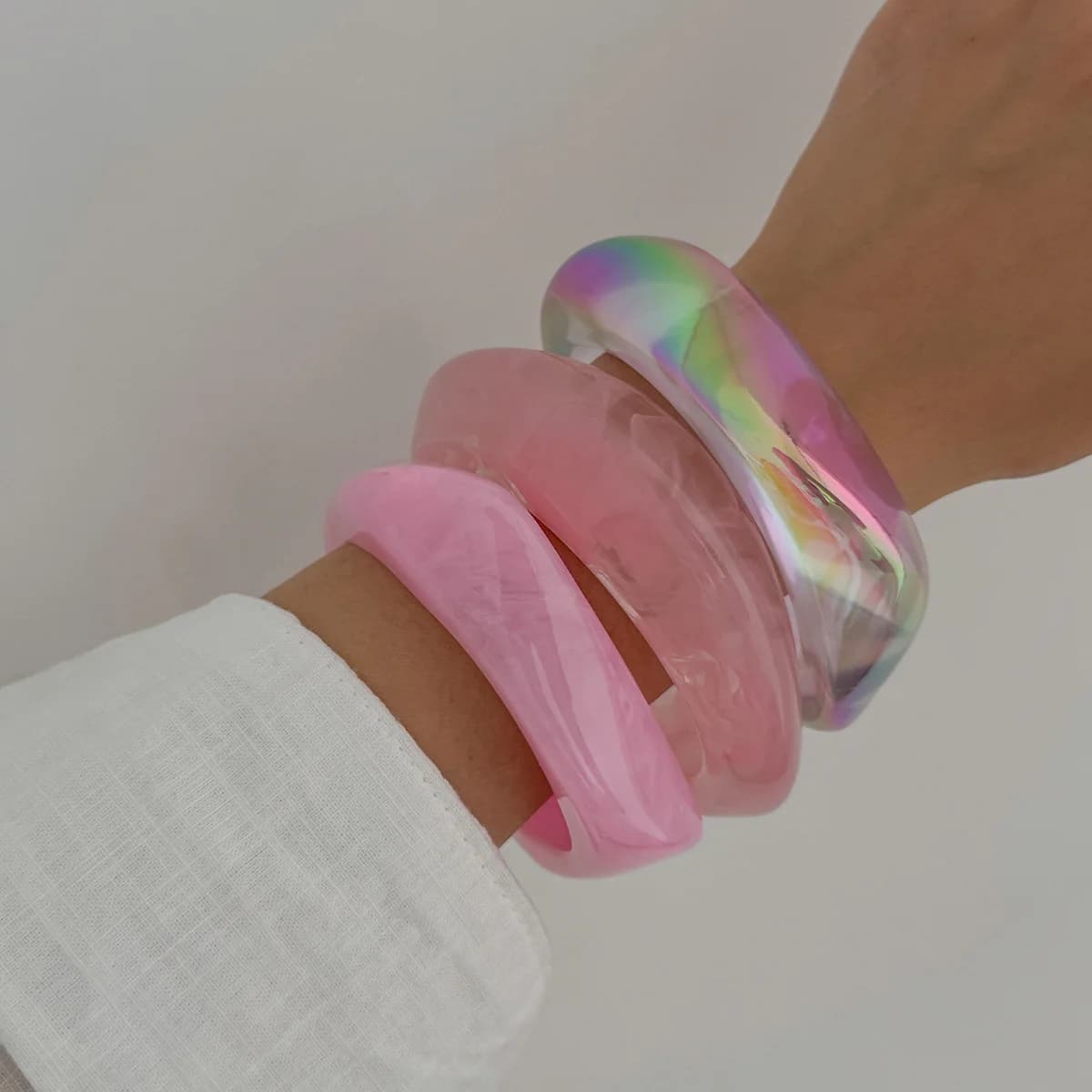 Trendy Laser Pink Resin Bangle Ethnic Style Irregular Geometric Wide Bangles For Women Men Punk Rock Bracelet Jewelry
