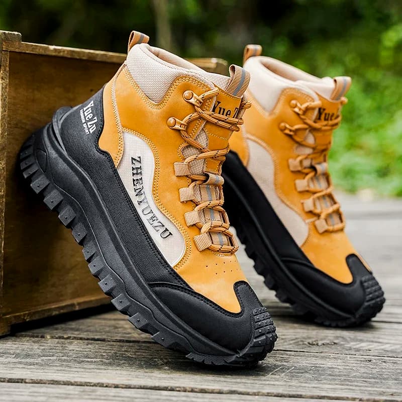 Men's Western Boots, with Thick, Wear-Resistant Soles and Comfortable Lining, Suitable for Outdoor Activities, Camping, Hiking