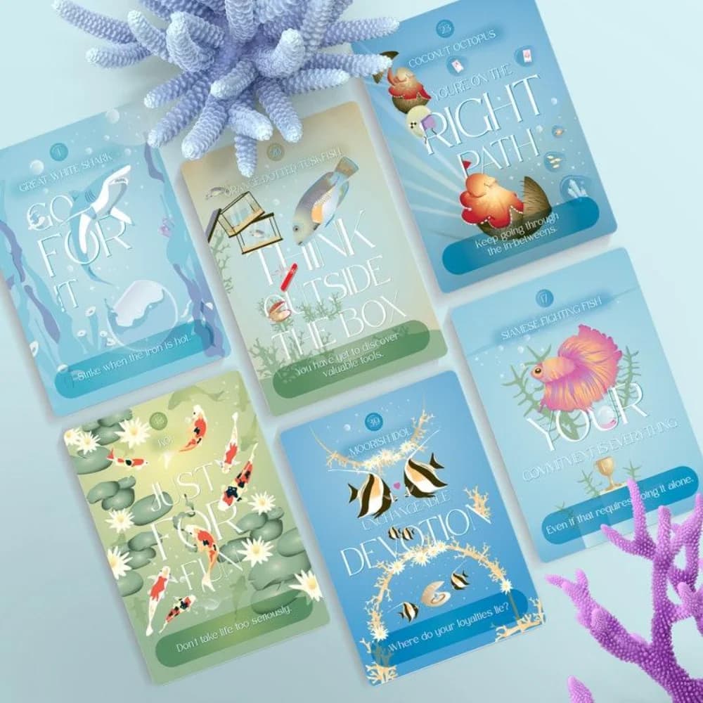Carte da 10,4 * 7,3 cm sotto la superficie Oracle Deck 44 pezzi