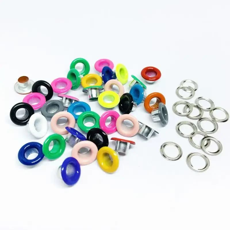 102 Set di Occhielli da 3mm in Colori Misti, Antiruggine, per Carta, Lavorazione del Cuoio, Scrapbook, Scarpe, Borse, Tende