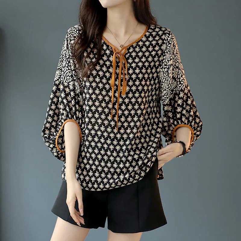 Elegante Camicetta in Chiffon con Fiocco e Stampa Patchwork, Collo Tondo, Mezza Manica, Pullover Estivo 2026, Abbigliamento Donna