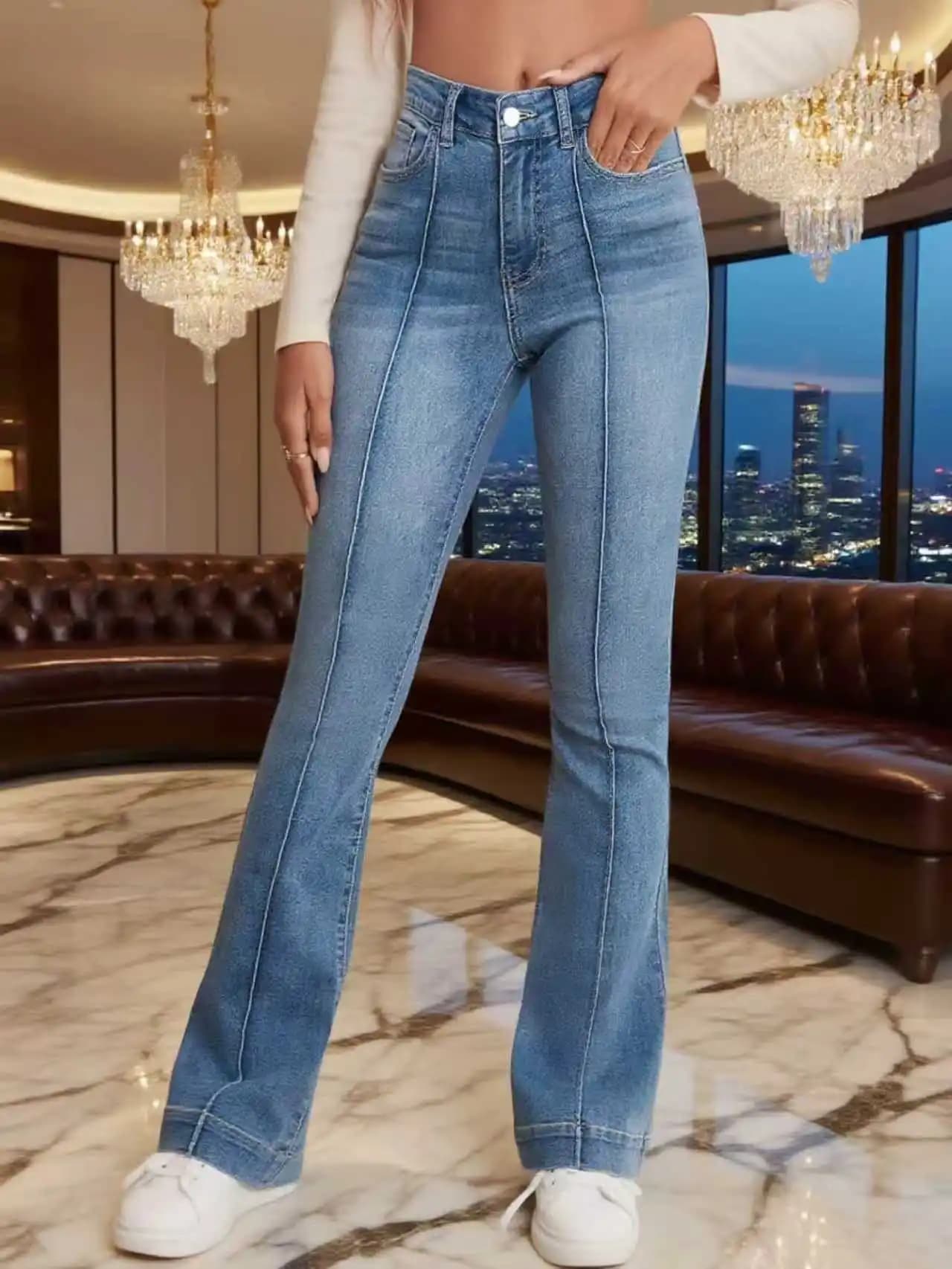 Jeans svasati da donna elasticizzati grigi Dettaglio cuciture Design semplice Pantaloni bootcut dimagranti versatili Pantaloni da donna Pantaloni Jeans