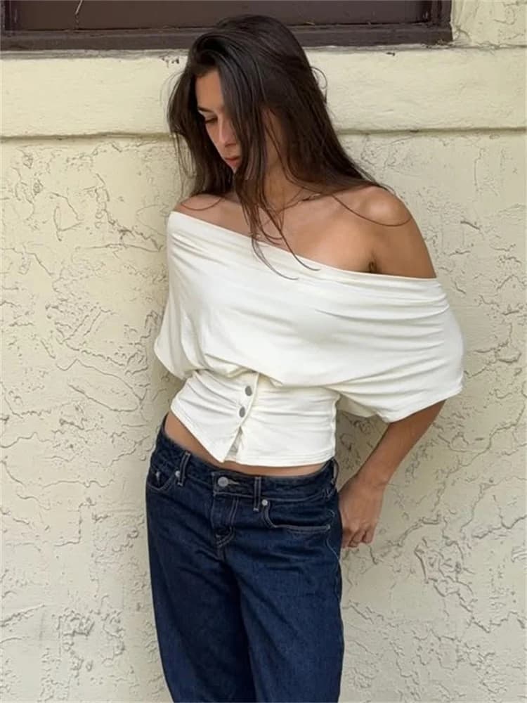 T-shirt Casual con Scollo a V Tossy da Donna, Top Corto Y2K a Maniche Corte con Patchwork, Nuova Collezione Estiva 2026