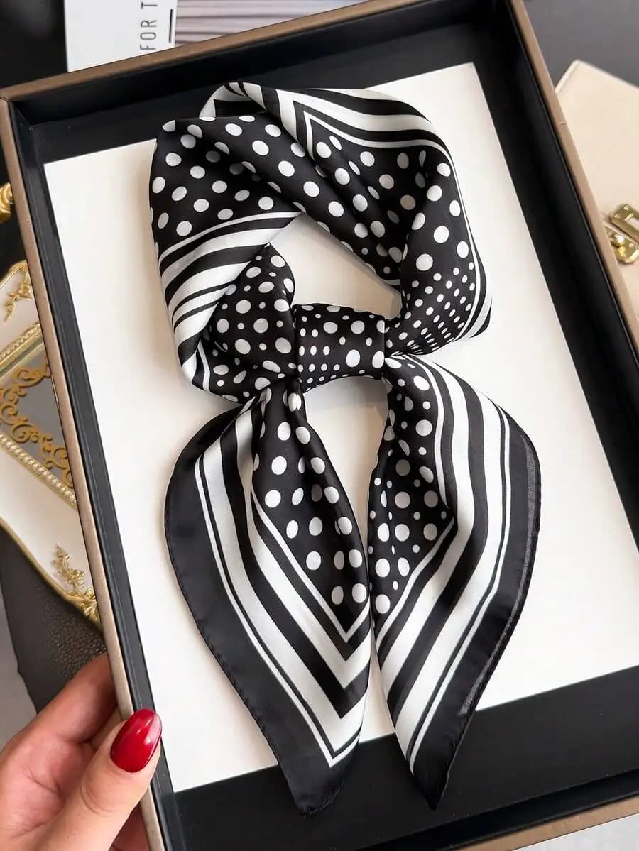 1pc Vintage Fashionable Leopard Print Satin Scarf, Versatile Faux Silk Scarf/Shawl For Women, Suitable For Travel, Vacation,