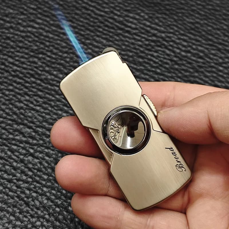 Accendino Creativo Mini Fidget Spinner con Rotella Antivento, Giocattolo da Dito, Gadget, Regalo per Uomo, Accessori per Fumatori