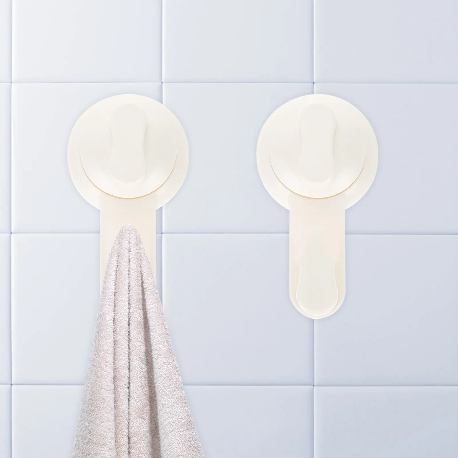4 Ganci a ventosa resistenti da parete neri per appendere oggetti in vetro, per bagno, cucina, armadietti, riutilizzabili in PP
